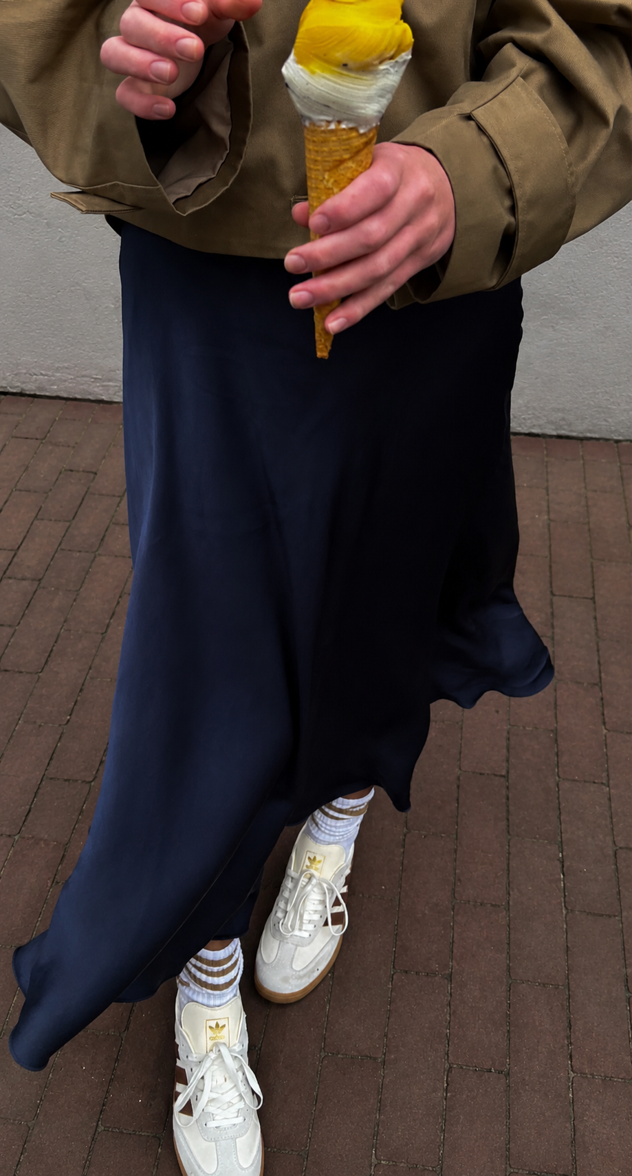 HM - Satin skirt