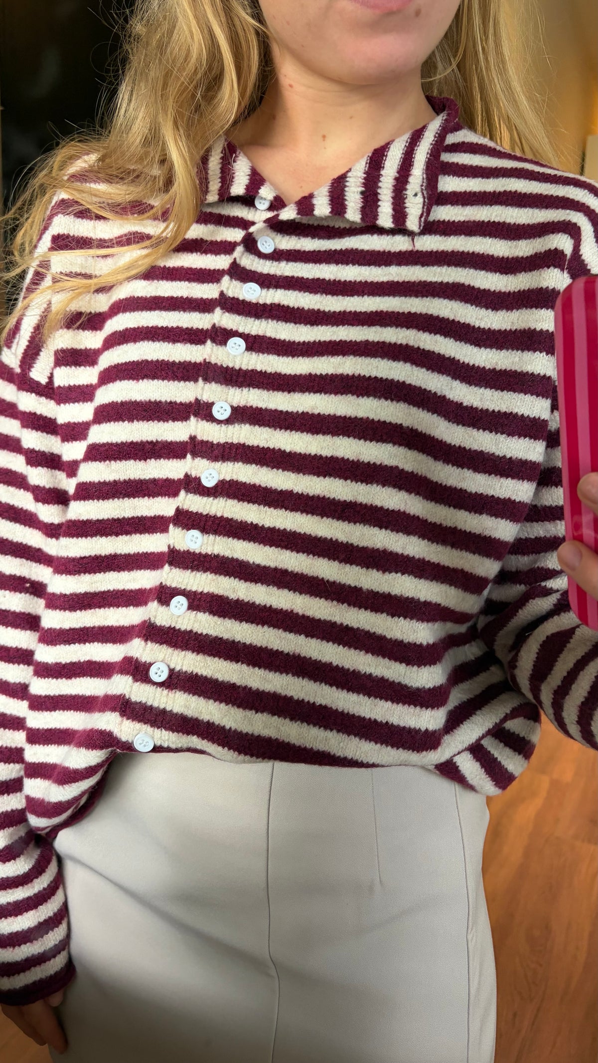HM - Red essential