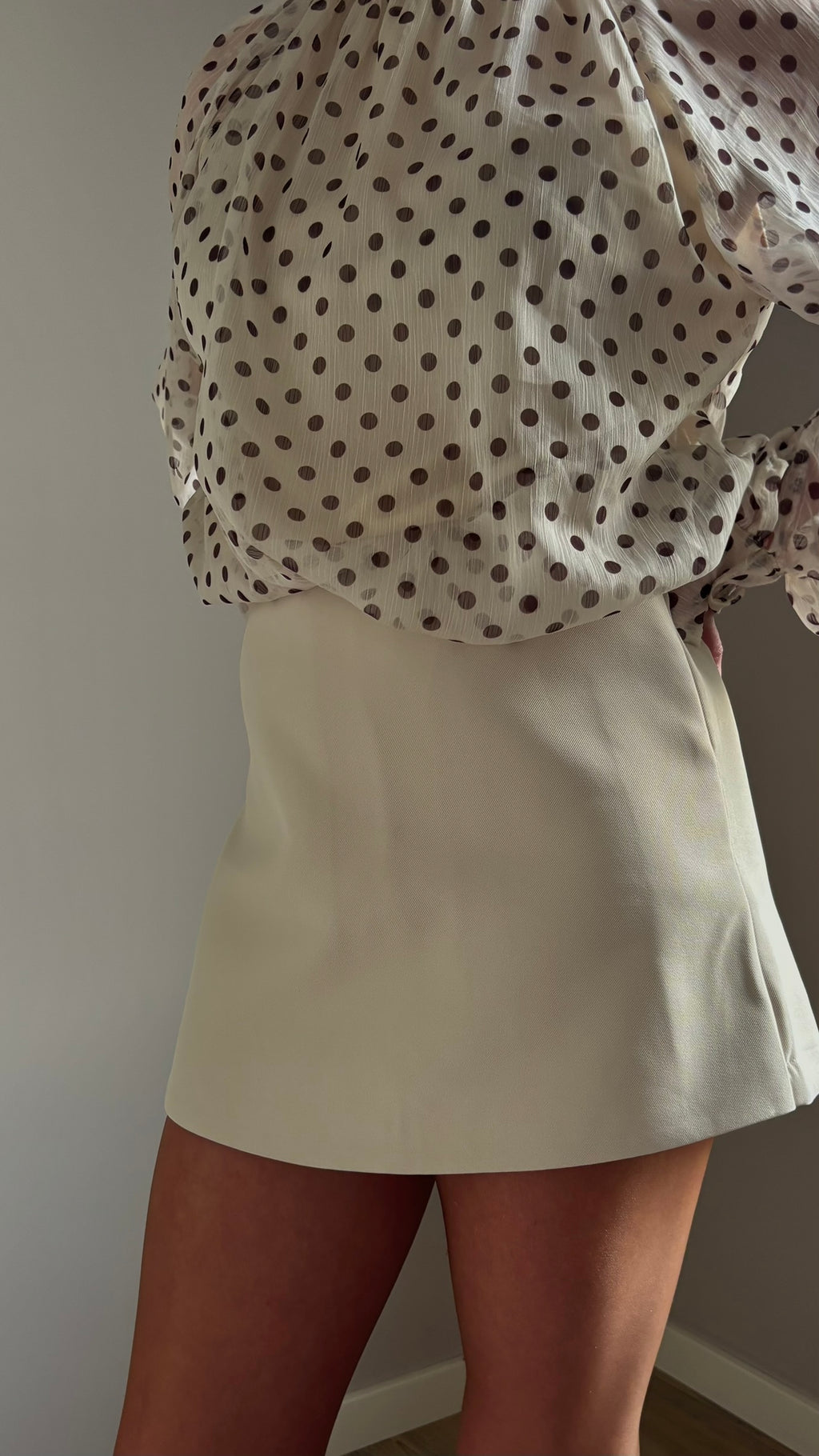 HM - Skort crème